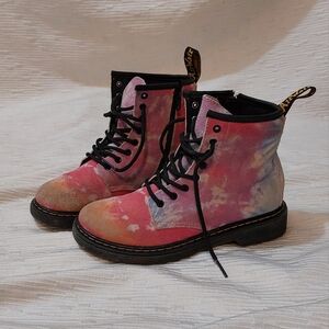Dr. Martens Kids Pink and Orange Tie-Dye Boots